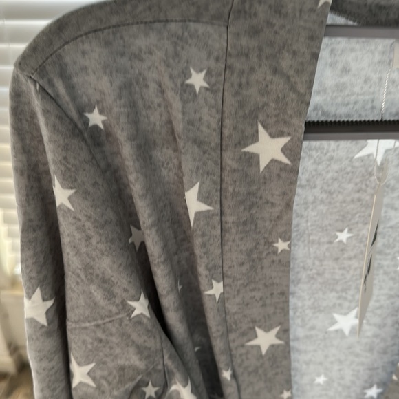 Lightweight Robe - Picture 4 of 8